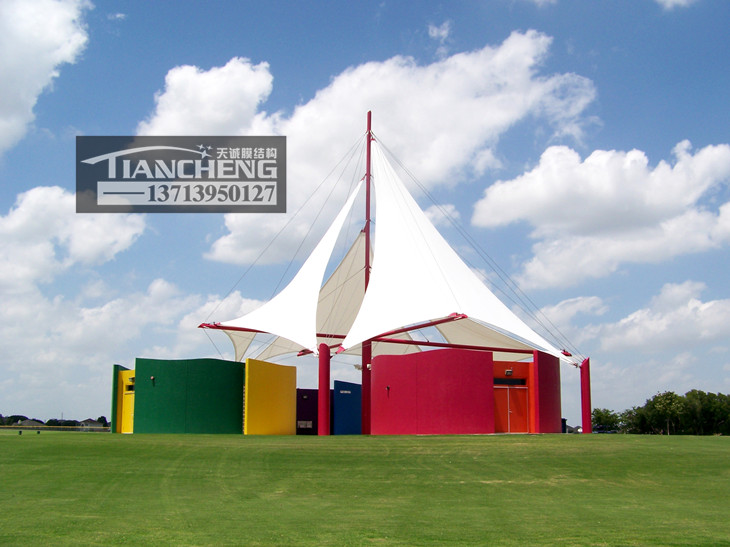 如何简单判断选择膜结构车棚厂家?