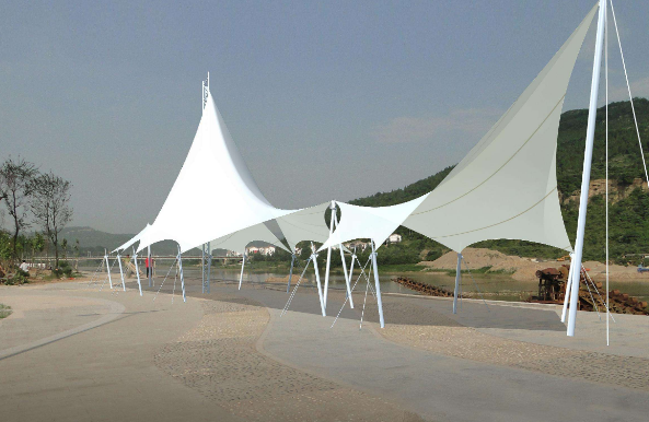 优点多的的膜结构价格如何挑选?